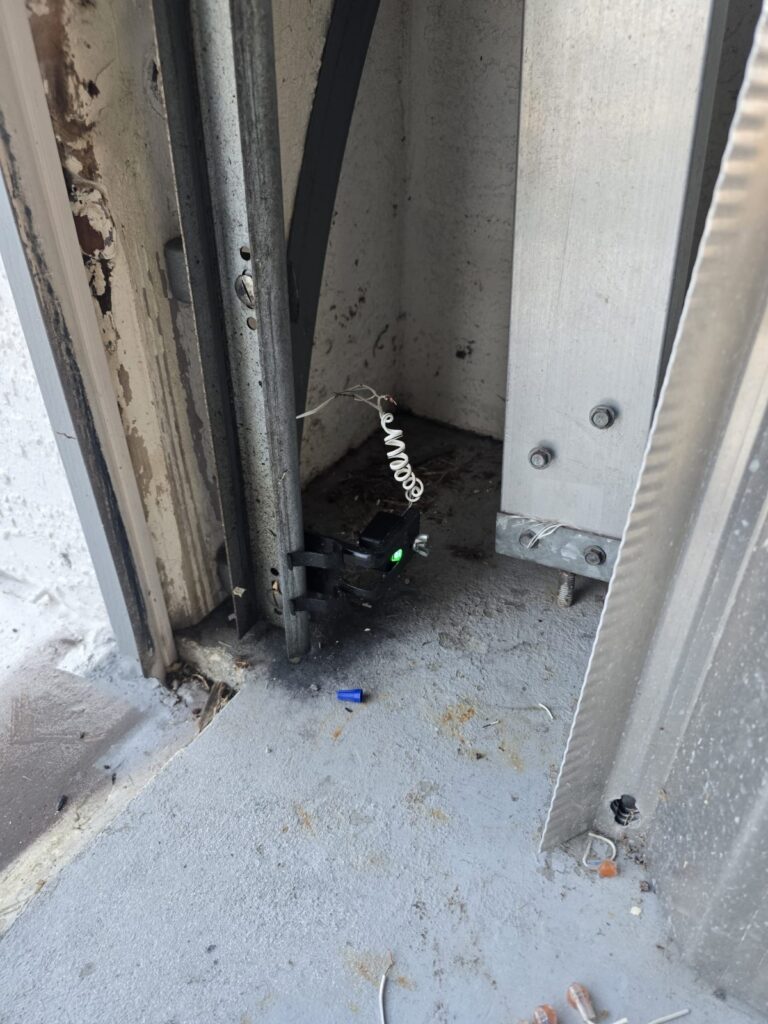 Garage door repair in San Jose