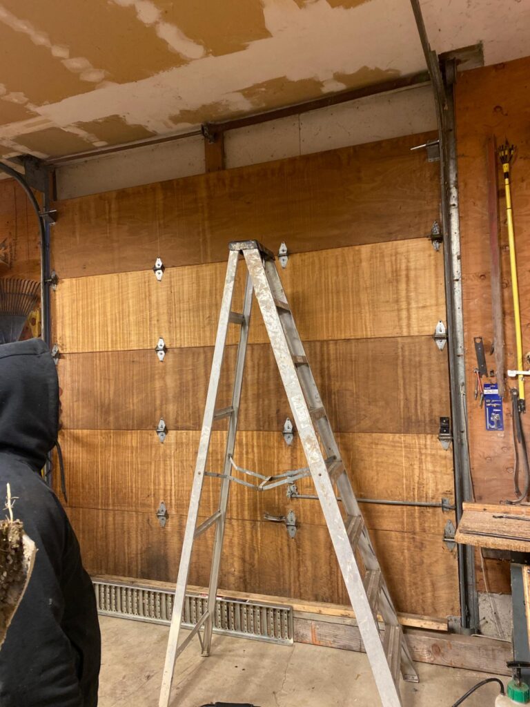Garage door repair in Santa Clara