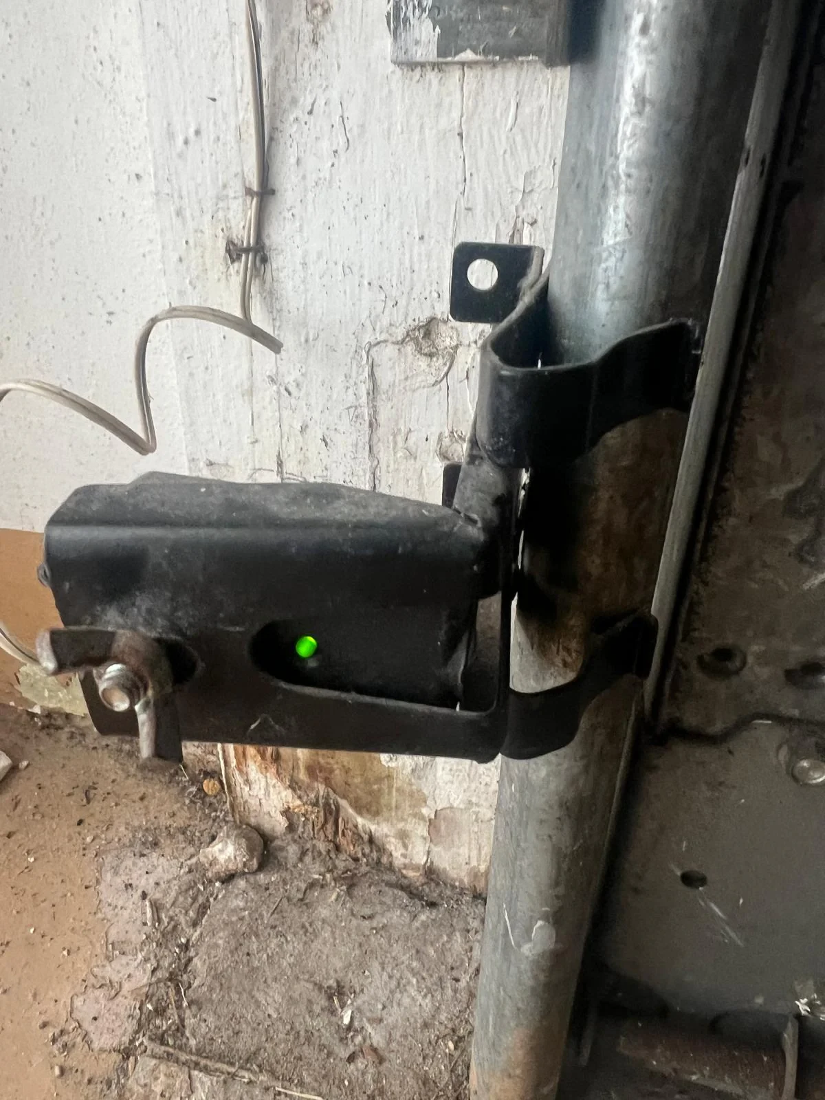 Garage door opener repair in San Jose