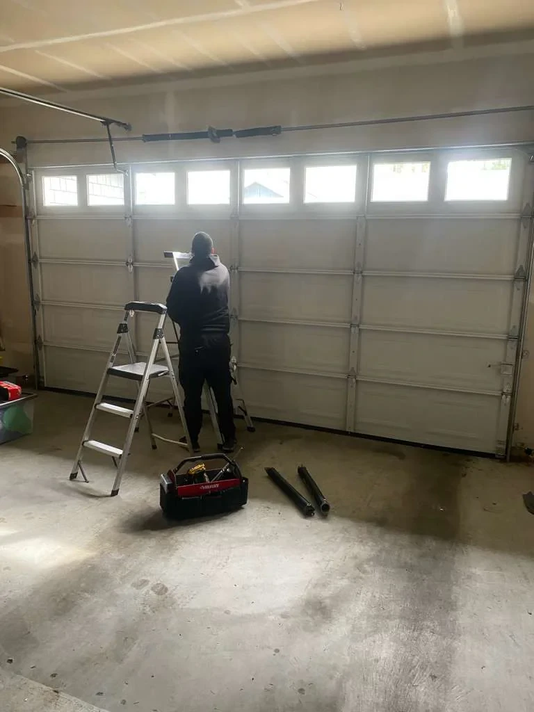 Garage door repair in San Jose