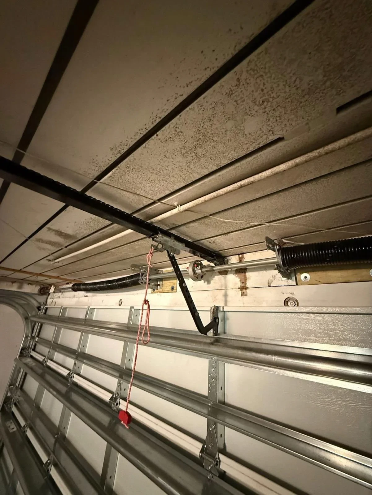 Garage door spring replacement in San Jose